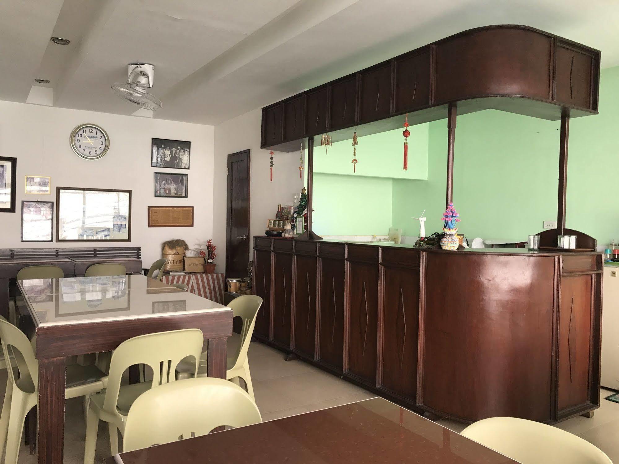 Ziur Inn Laoag Exterior foto